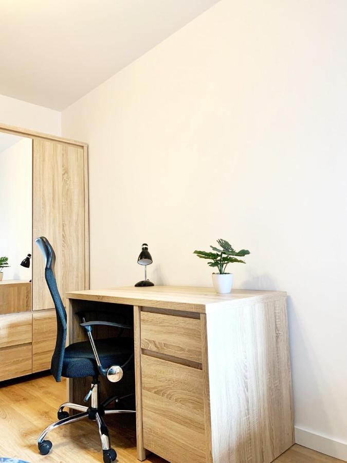 Fort Wola 12B By Homeprime Warsaw Exterior photo